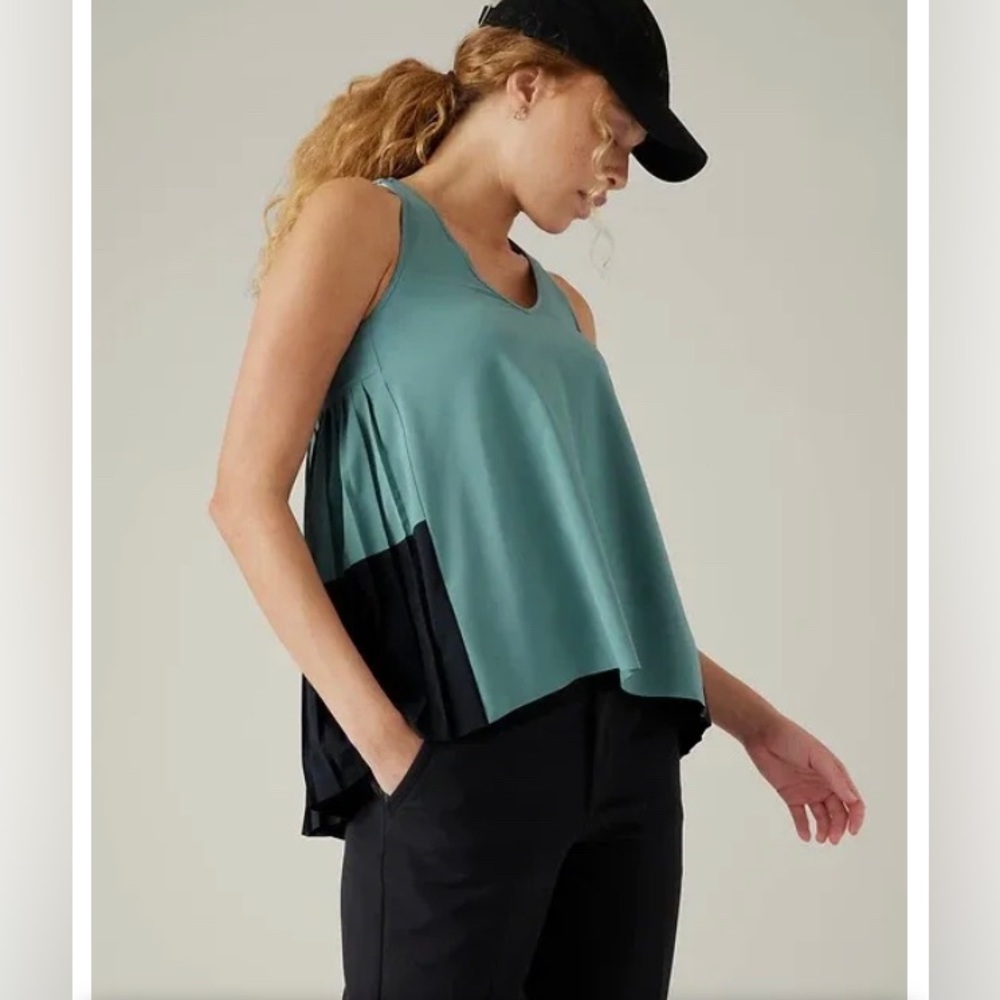 ATHLETA SWING FORWARD PLEATED TANK - Picture 3 of 9